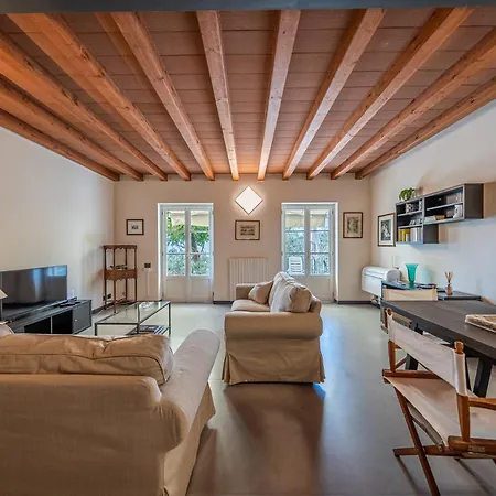 Dufour 2 Lusso, Piscina E Vista Da Sogno Villa