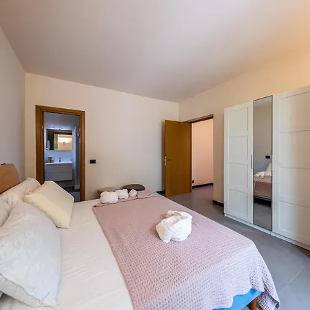 Dufour 2 Lusso, Piscina E Vista Da Sogno *