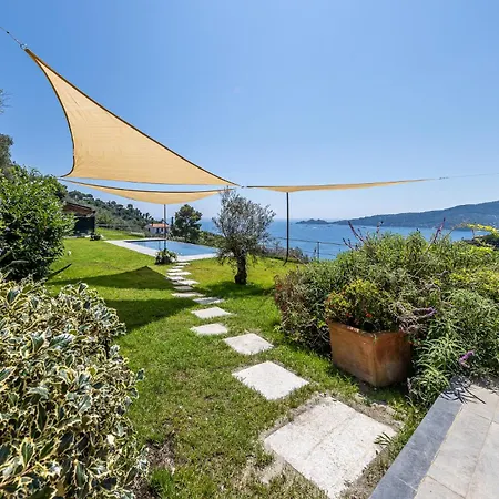 Dufour 2 Lusso, Piscina E Vista Da Sogno Villa